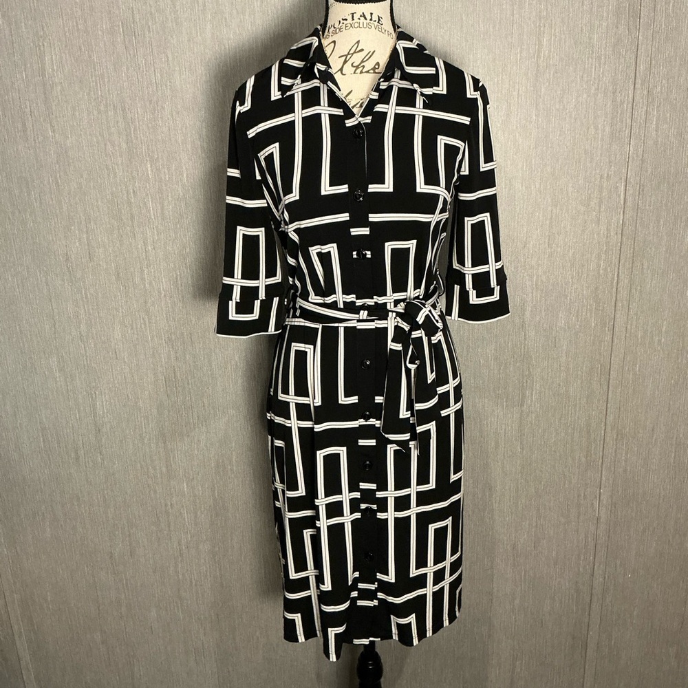 White House Black Market Chic Black and White Geometric Dress Size 2 - Picture 12 of 12